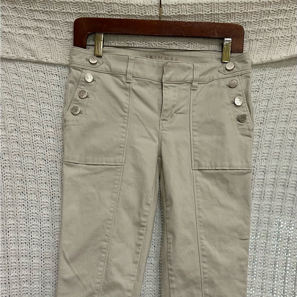 White House Black Market size 2 the Skimmer women’s pants.